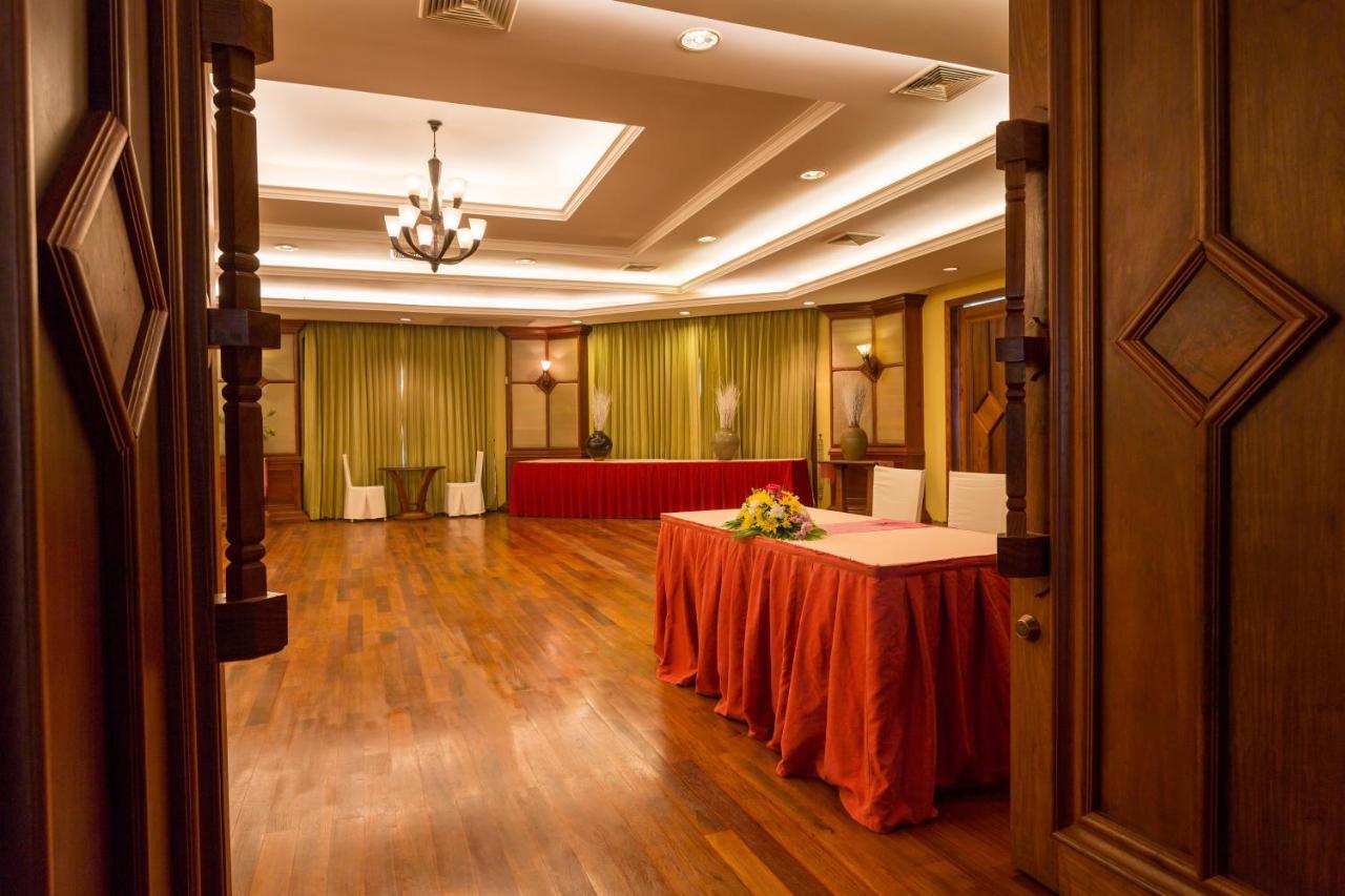 Prince Angkor Hotel & Spa Siem Reap Eksteriør billede