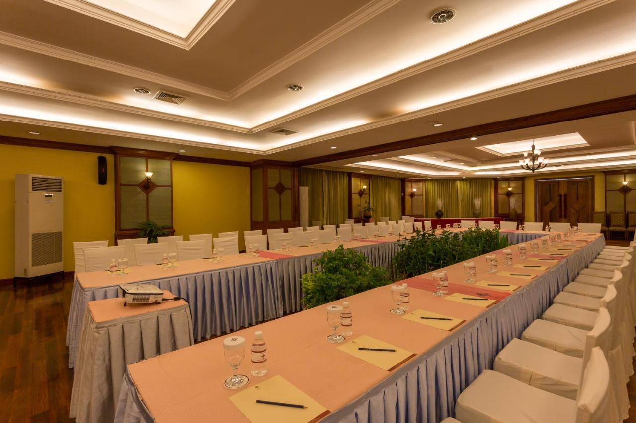Prince Angkor Hotel & Spa Siem Reap Eksteriør billede